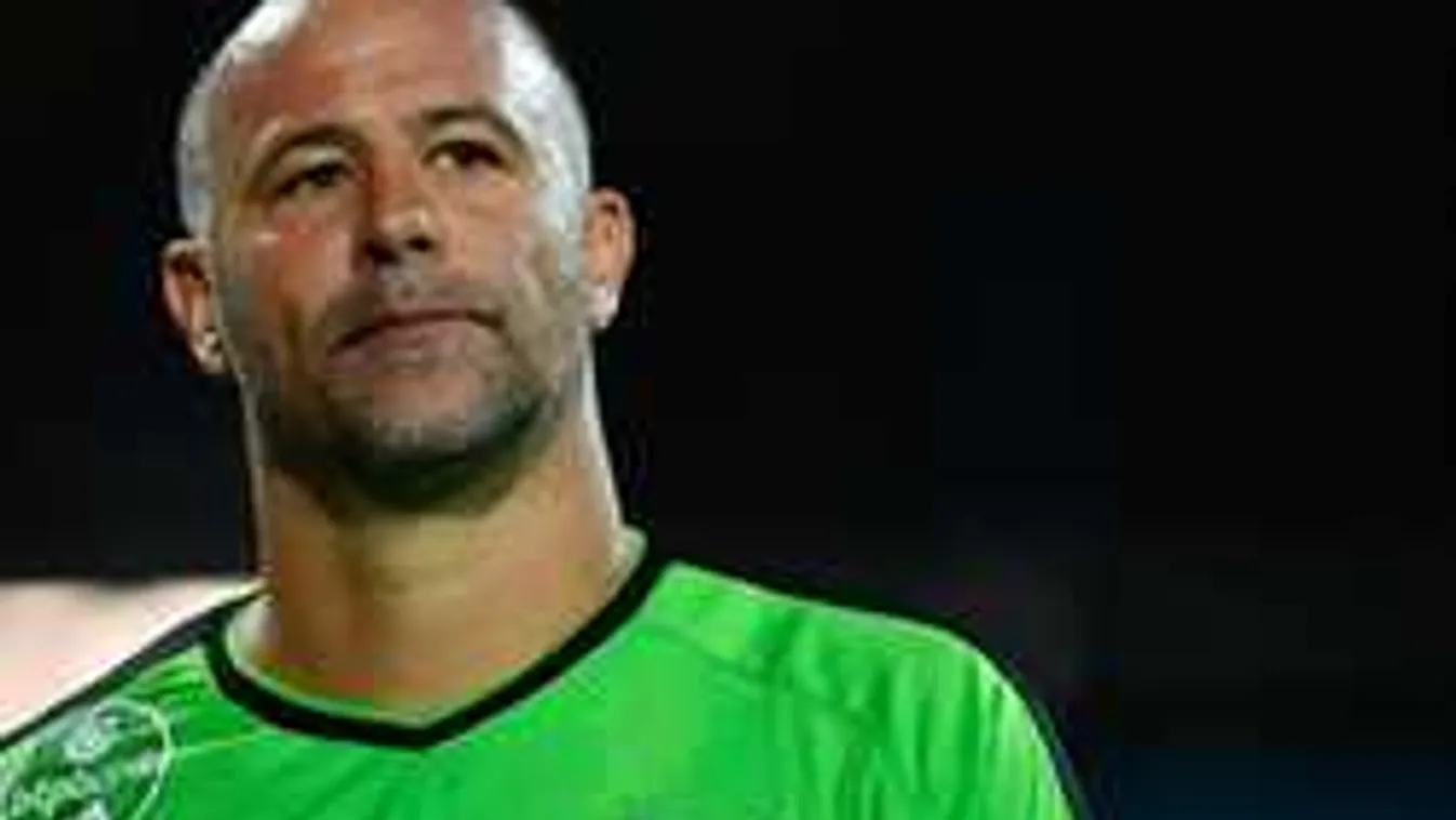 Itt a fotó, nem akárki látogatta meg Király Gábort