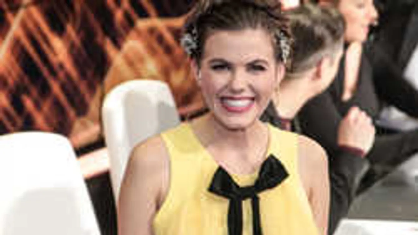 Elképedtek a rajongók: ilyen Csobot Adél bikinis teste két gyerek után