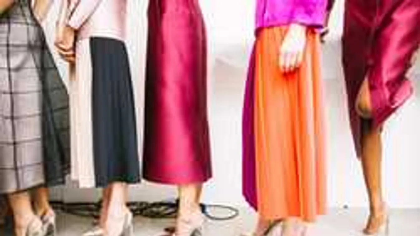 Fellázadtak a japán nők, elég a magas sarkú cipőből!