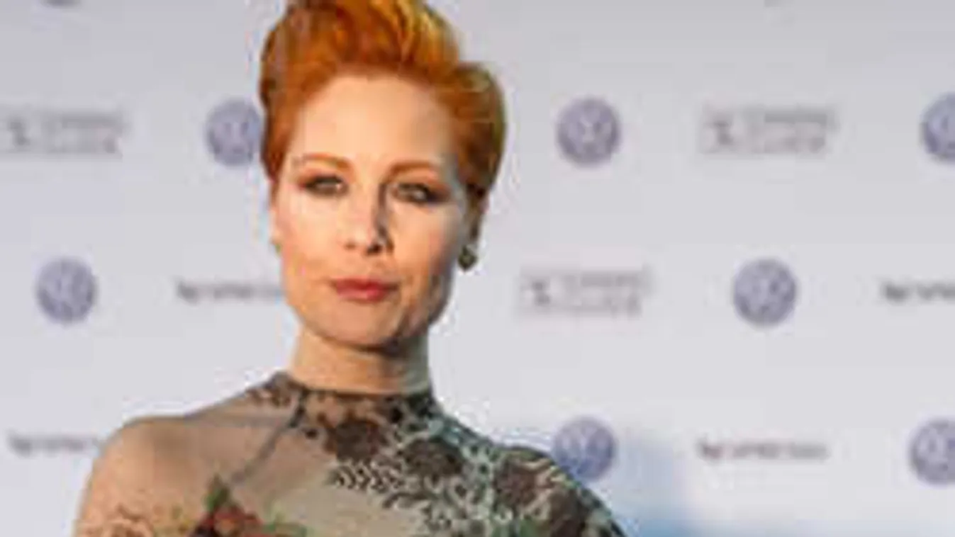 Szomorú hírt közölt Orosz Barbi: nagyon aggódik