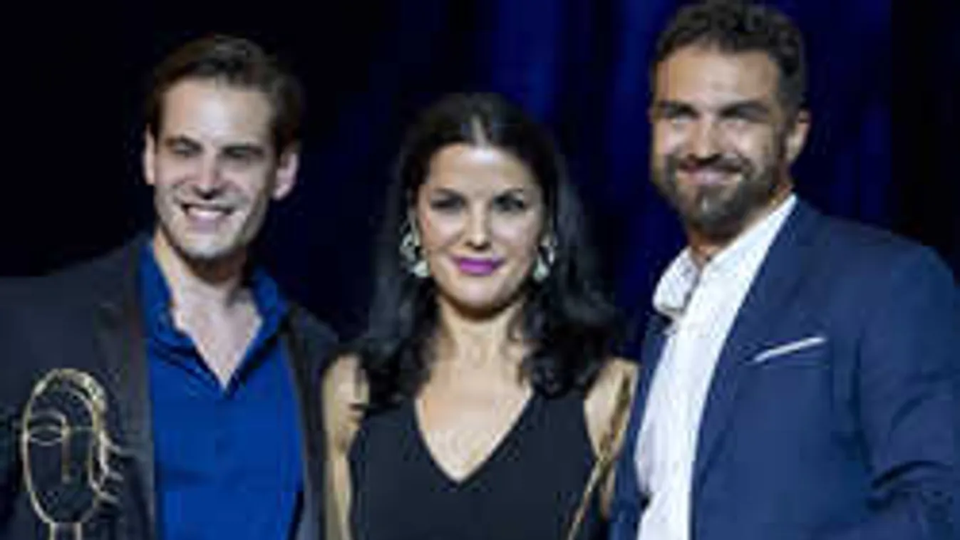 Óriási elismerésben részesültek az Operettszínház sztárjai - Fotó