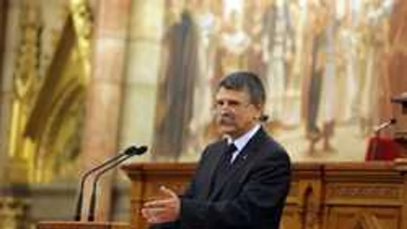 Kövér László: A V4-ek nem a probléma, hanem a megoldás