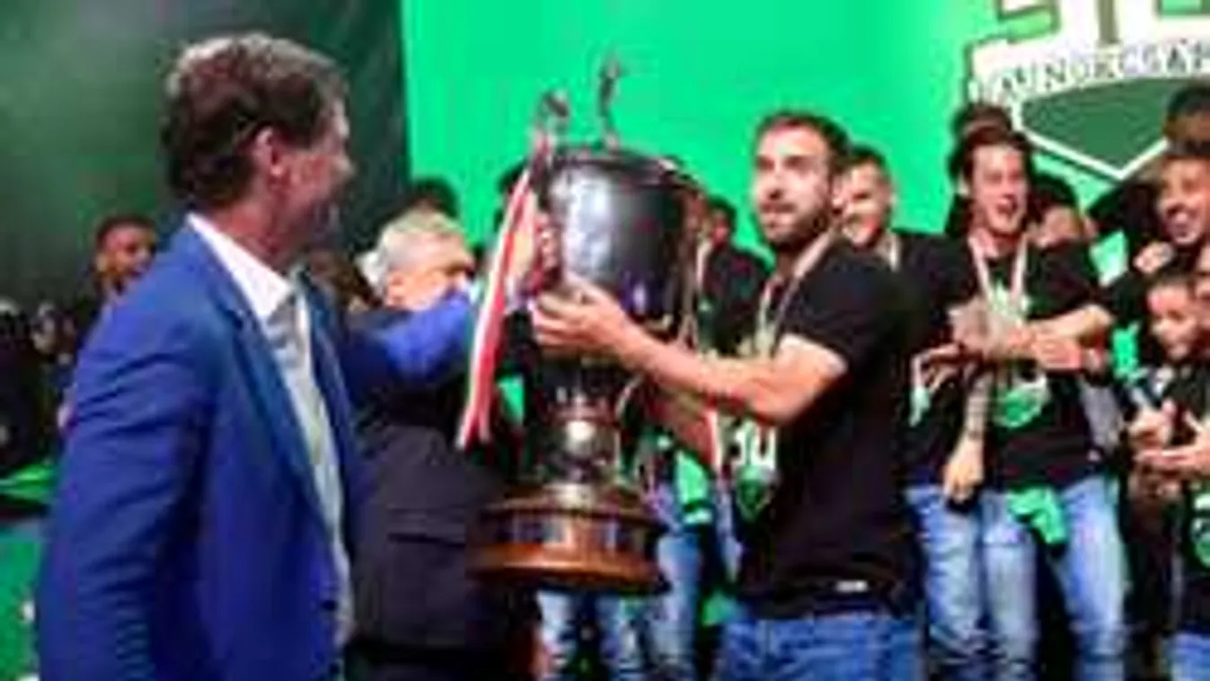 Ezt a látványt nehéz lesz megszokniuk a fradistáknak