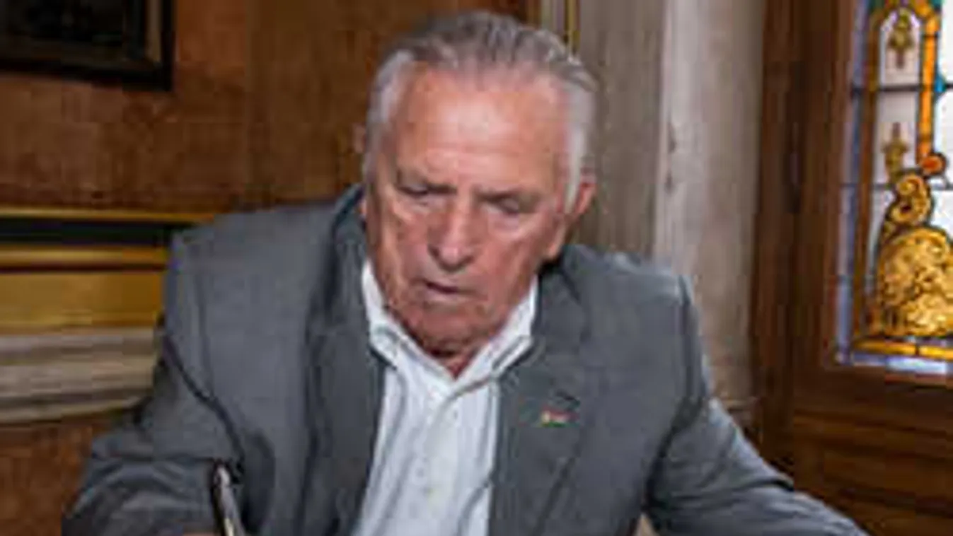 Meglepő hír, nehéz helyzetbe kerülhet Mészöly Kálmán unokája