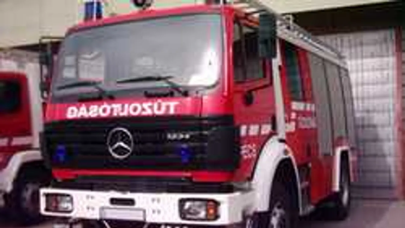 Felcsaptak a lángok, evakuálni kellett egy üzemet Veszprém megyében