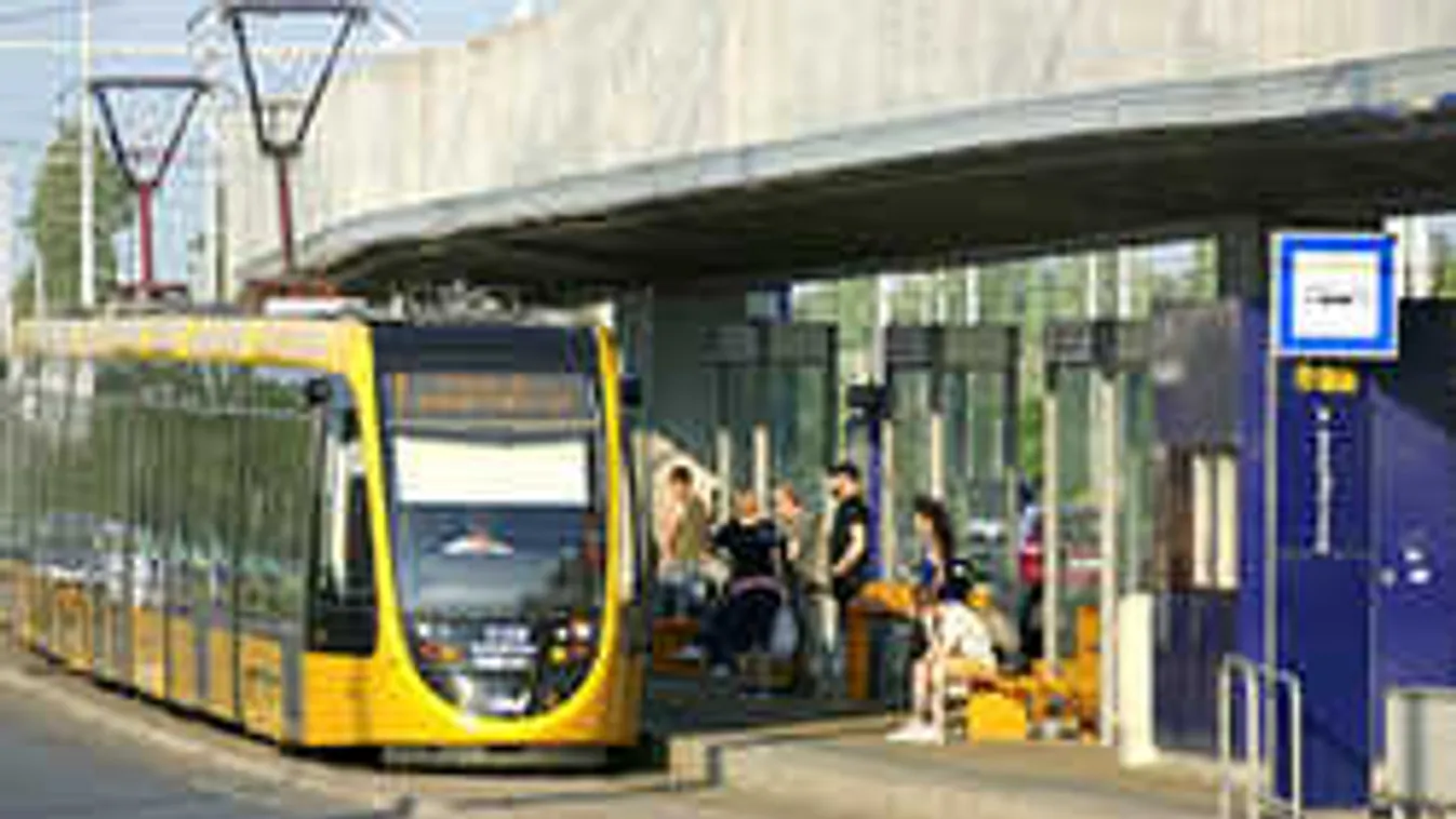 Ezért lesz kegyetlen tömegközlekedni a fővárosban