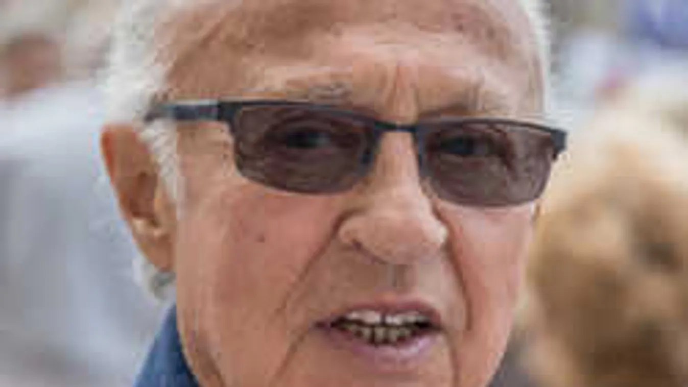 Kiderült, mégsem mehet még haza a kórházból Sas József