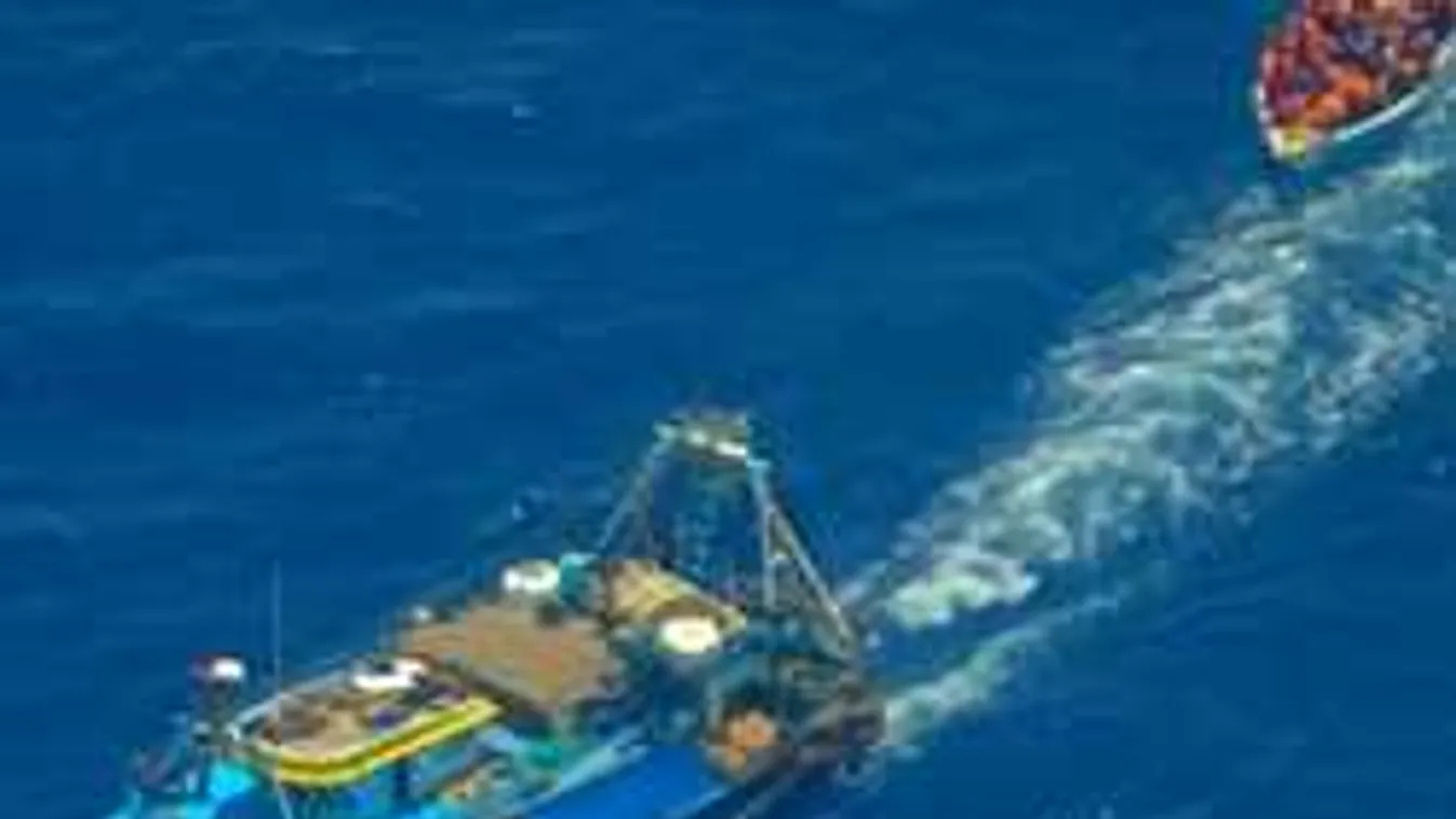 Hátborzongató felvételeket rögzített egy drón a Földközi-tengeren