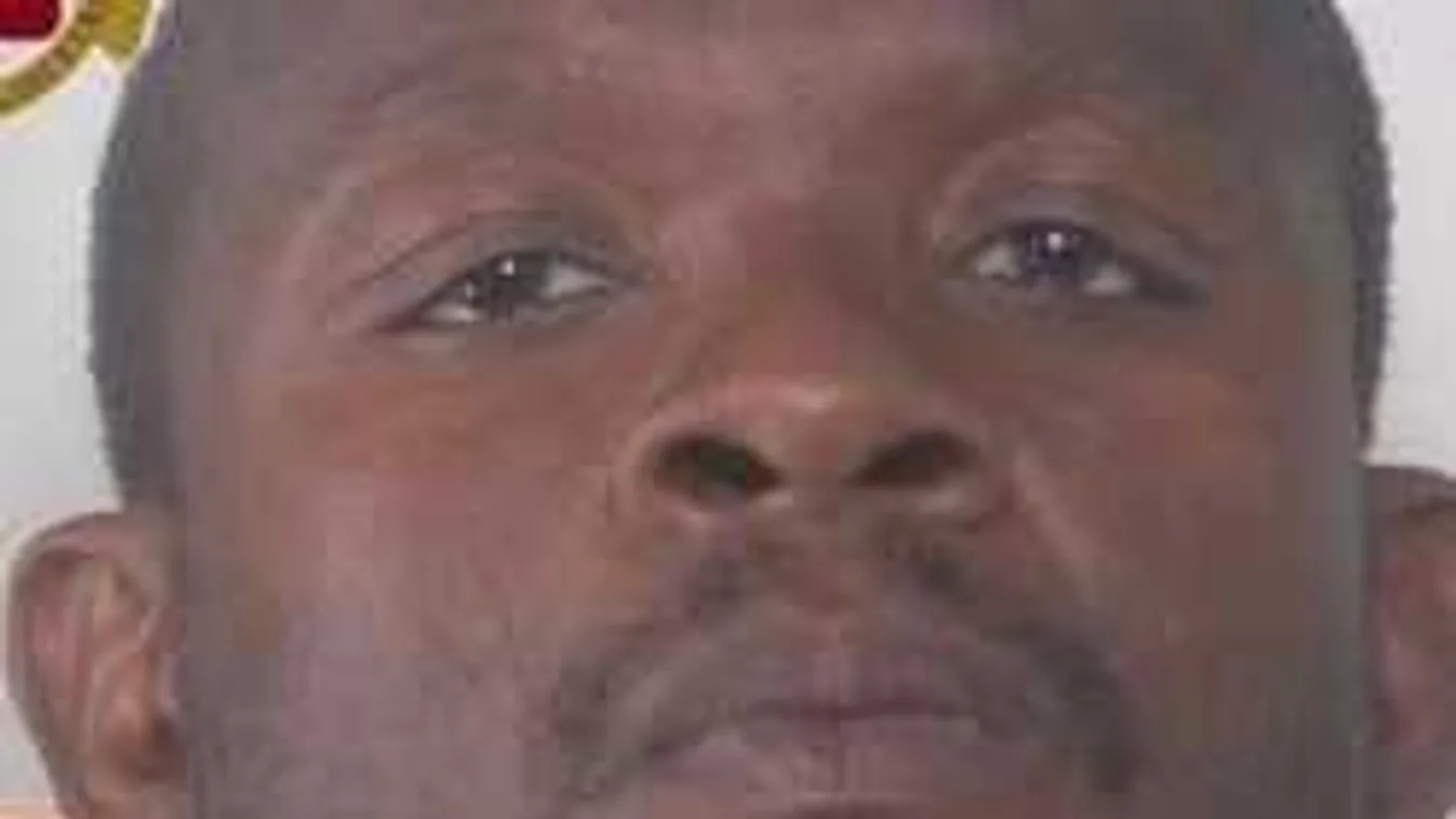 Útközben rángatta le a női buszsofőr nadrágját a begerjedt nigériai