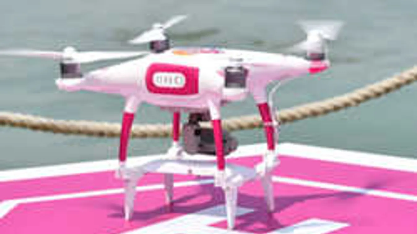 Mostantól drónnal mentik a bajba jutottakat a Balatonon