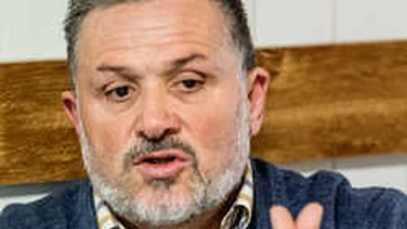 Kiderült, mivel gyógyul a kórház után Lajcsi