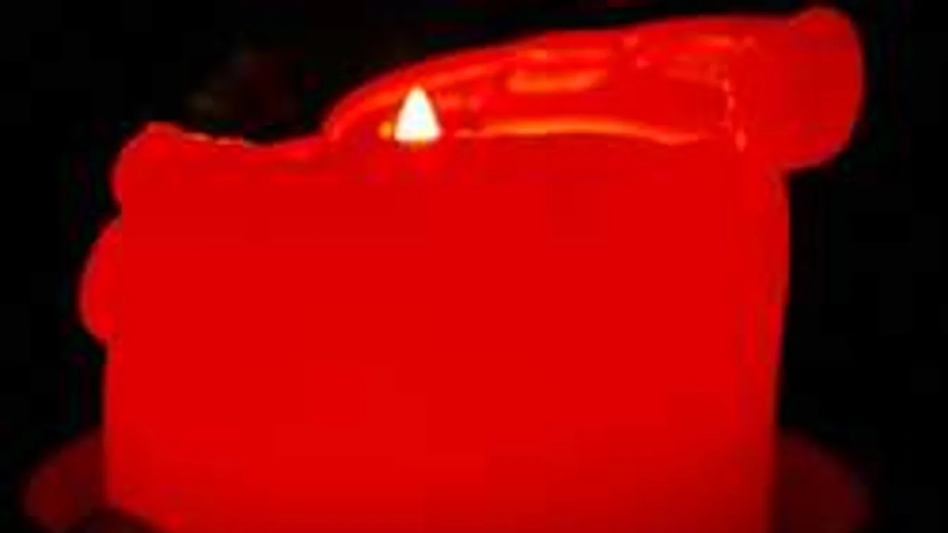 Fia közölte a megázó hírt: belehalt a rákba a híres tévés