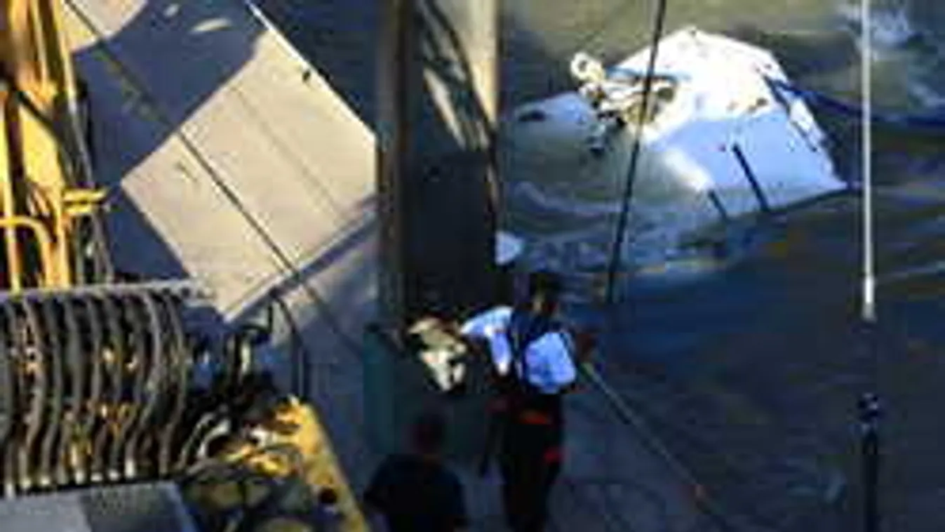 Most jött a hír: már látszik a felszínen a Hableány, tart a mentés