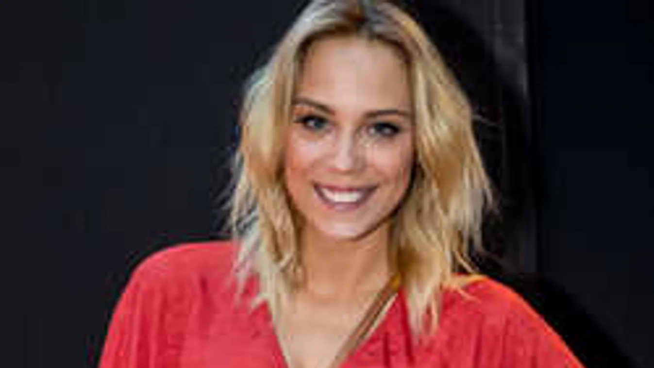 Közeleg Kiss Ramóna menyegzője: itt kapták le a színésznőt