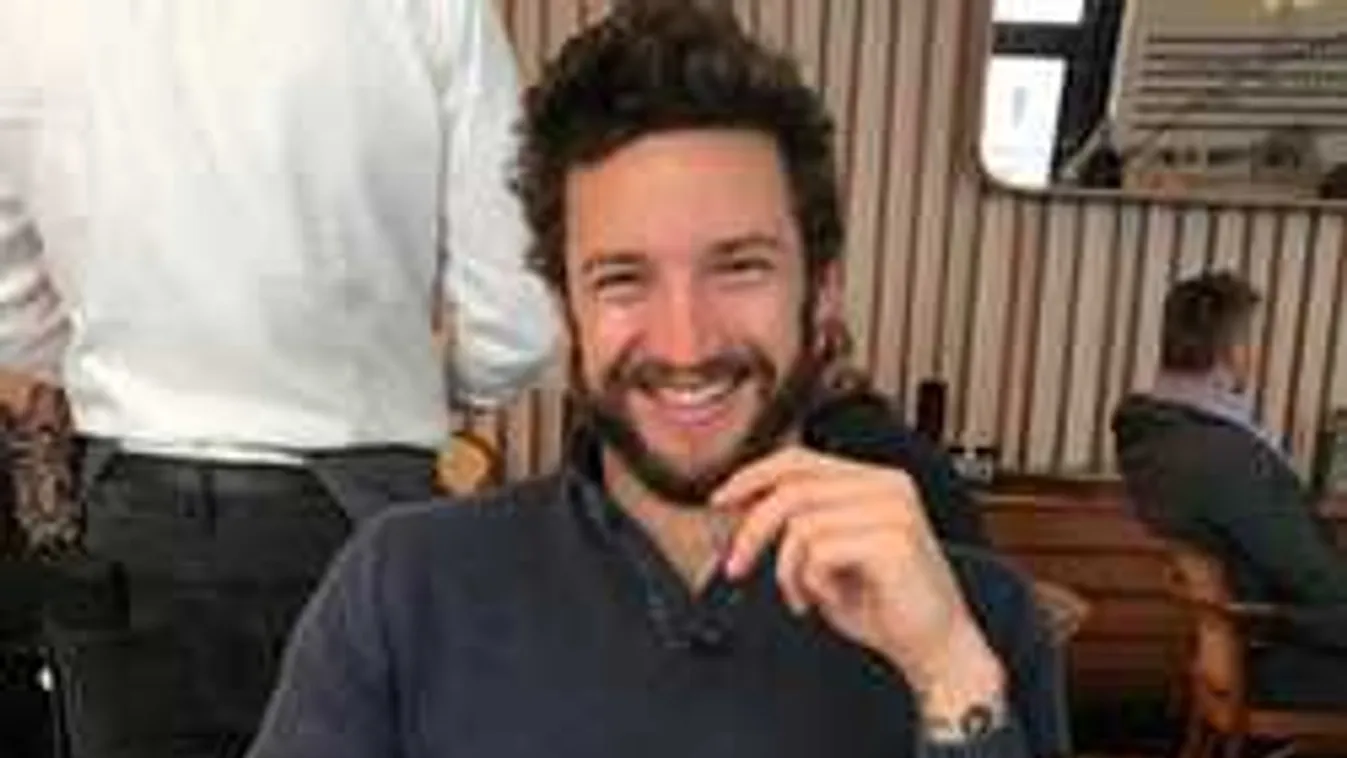 Kiderült, ezt csinálja reggelente Shane Tusup