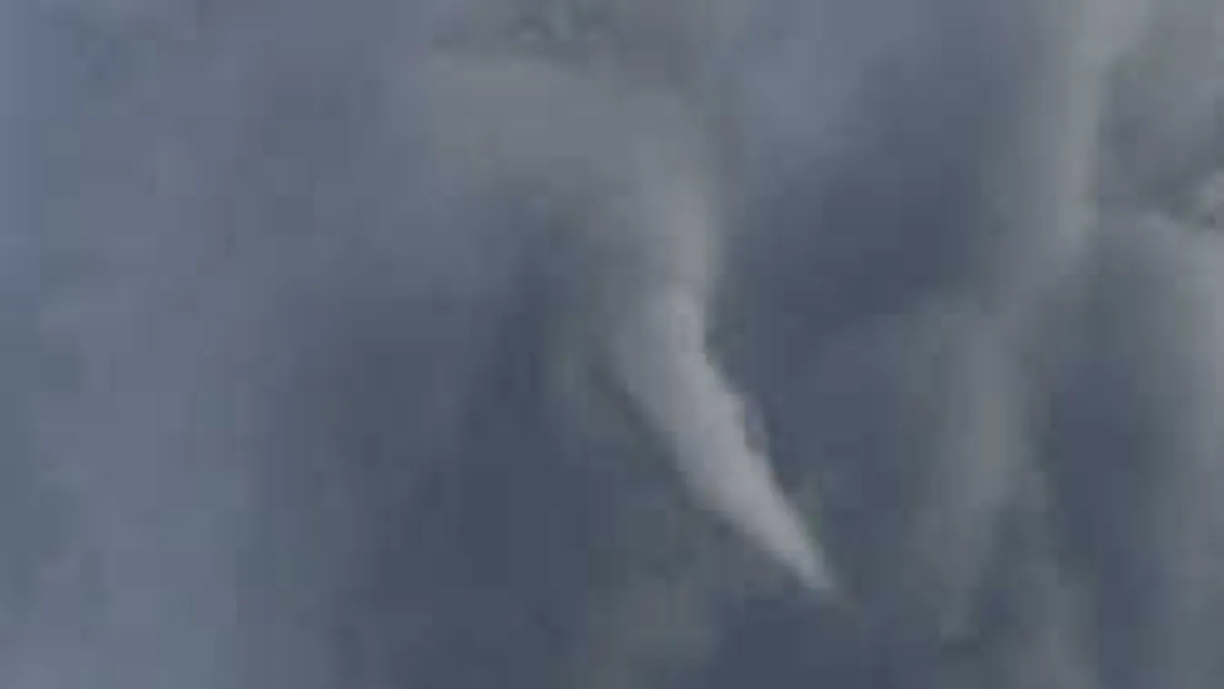 Ijesztő időjárási jelenség a hazai égen, sikerült lencsevégre kapni