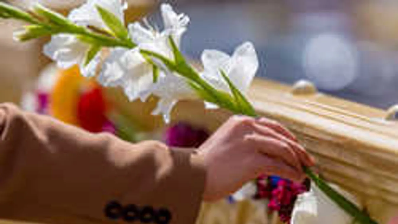 Dunai hajóbaleset: a magyar katonák is gyászolják a Hableány matrózát