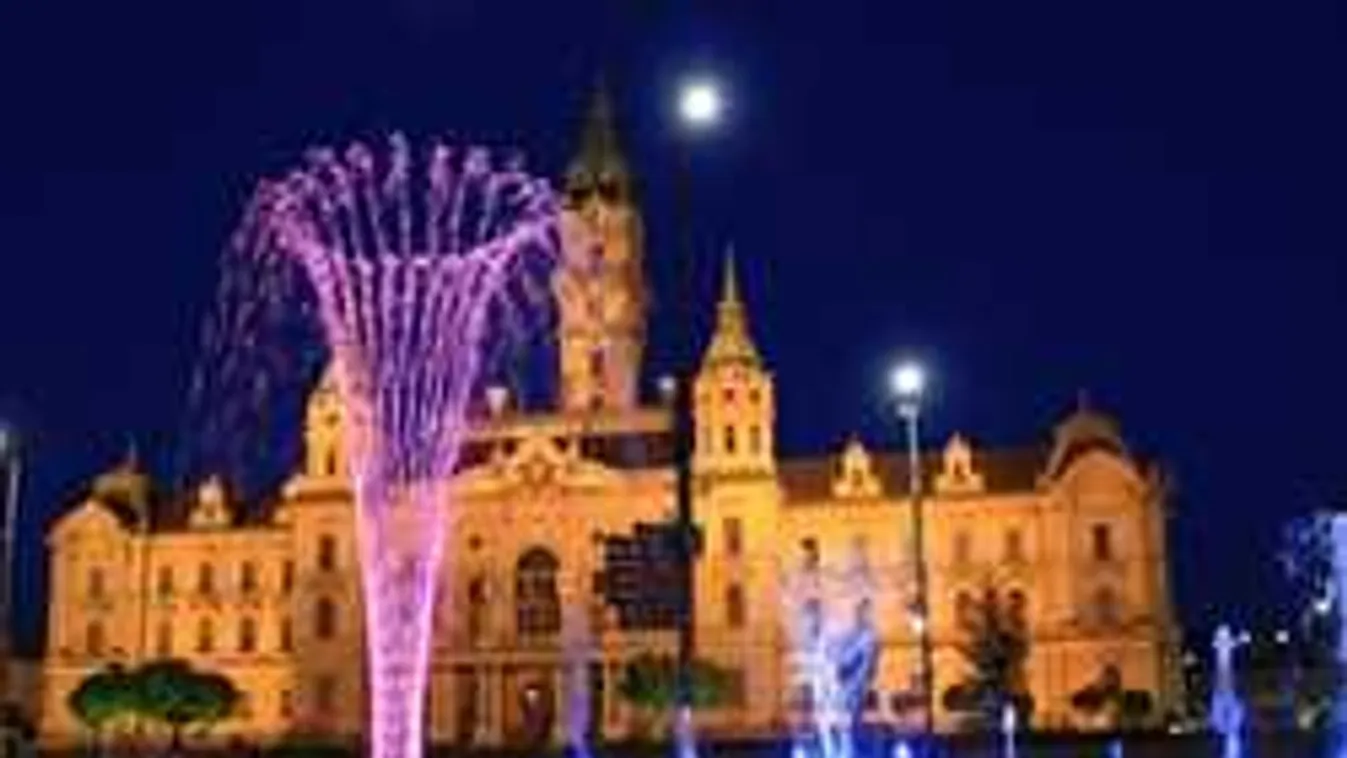 Akár börtönbe is kerülhetnek a győri szökőkútban szexelők