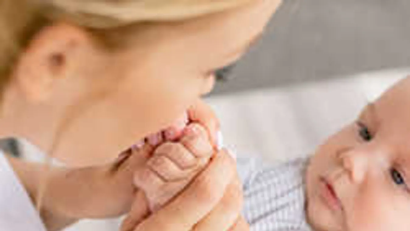 Babaváró hitel: mindenki a 10 millióra hajt