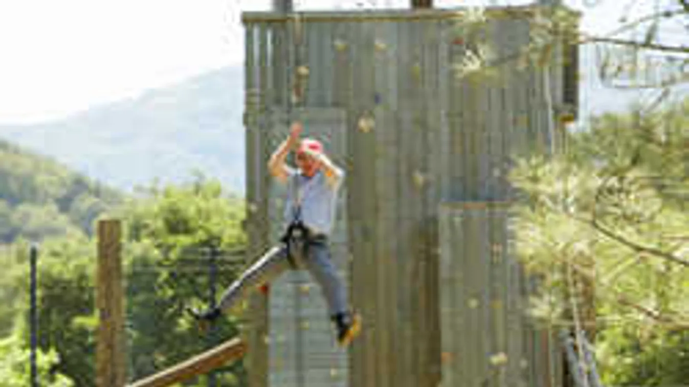 Közölte a hatóság: több tucat kalandparkot azonnal bezártak