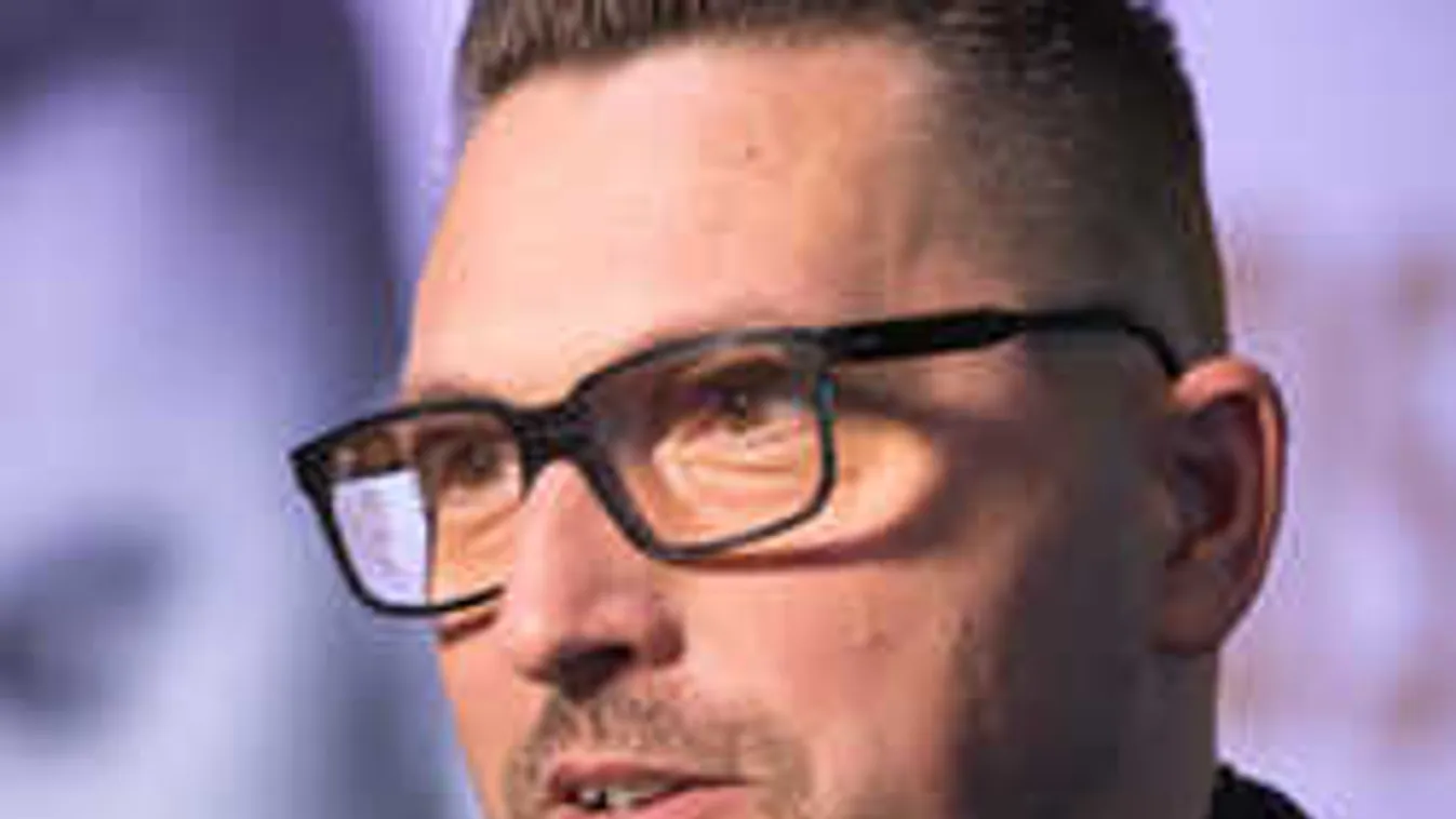 Óriási meglepetéssel készül a rajongóinak Ákos