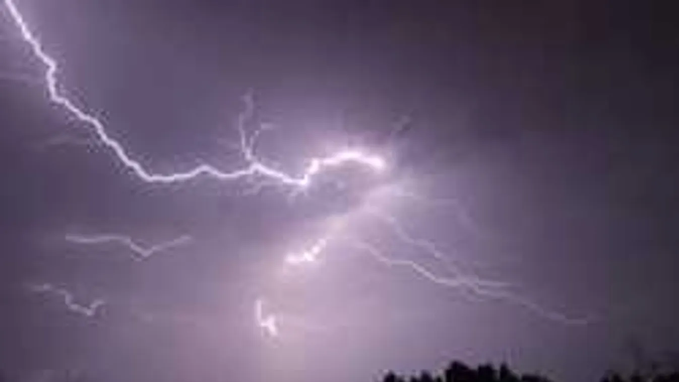 Elemi erővel csapott le a vihar a népszerű üdülőhelyen, több halott