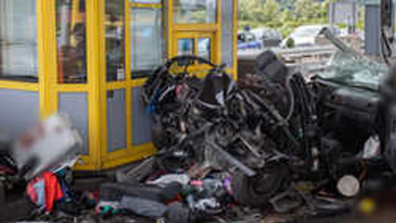 Ez történt a BMW által letarolt magyar család mentésekor