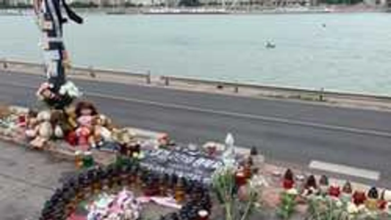Dunai hajótragédia: megrázó helyszíni fotók a búcsúztatóról