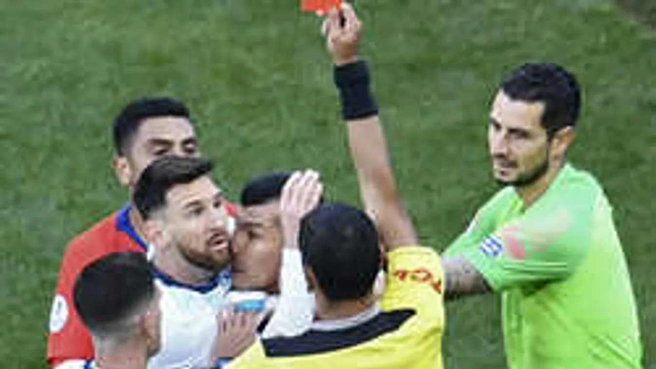 Váratlan fordulat, magyar focista vallott Messi balhéjáról