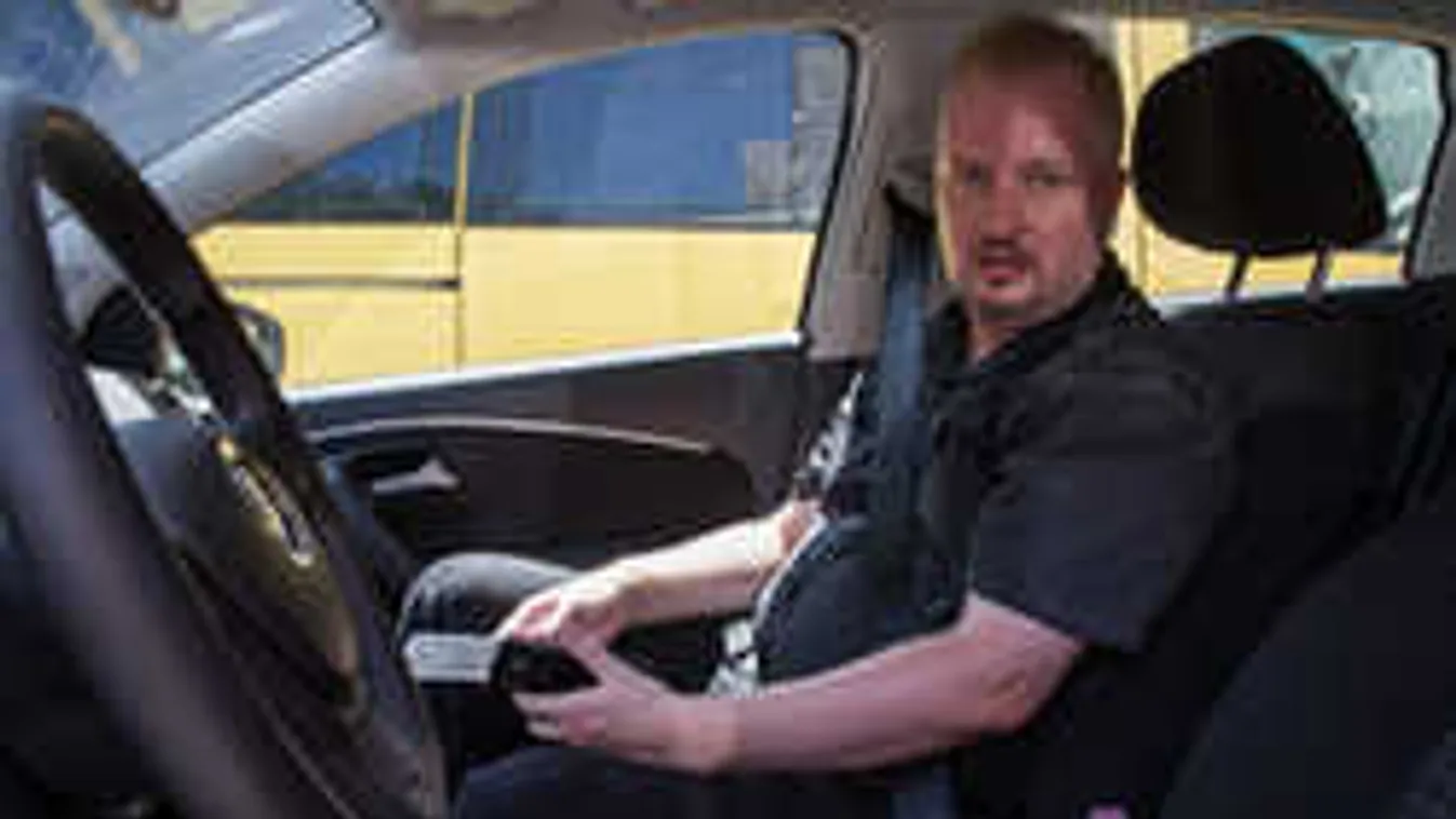 Hőségriadó! Teszteltük, mennyi idő alatt van halálos meleg a kocsiban