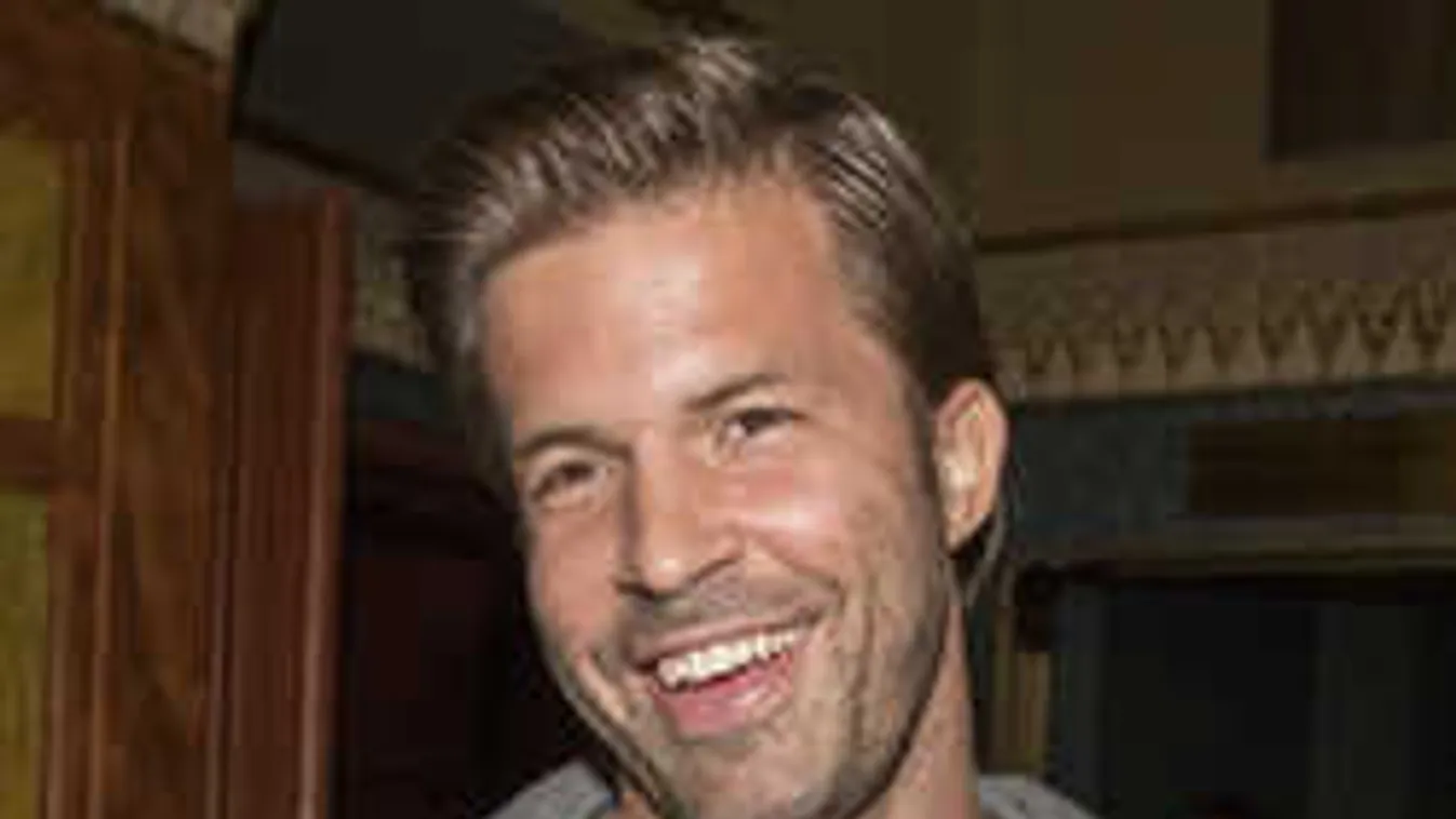 Váratlan találkozás: Ezt találta a kertjében Sebestyén Balázs - Videó