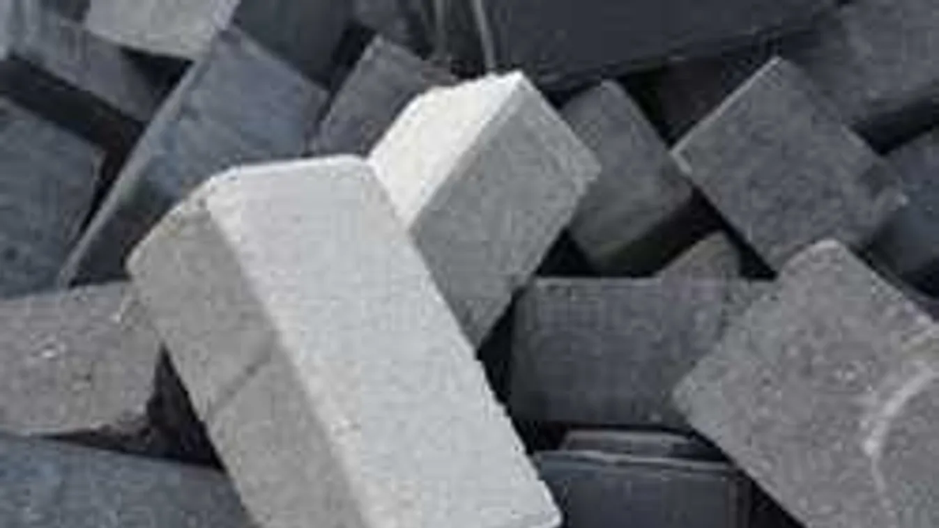 Betondarabbal vágta fejbe nagyapját Krisztián: borzalom, miért csinálta