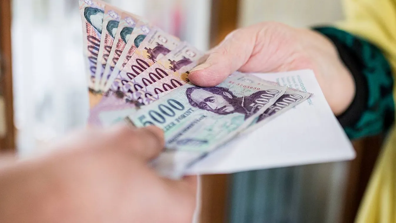 Már péntektől kézbesítik a szeptemberi családtámogatásokat