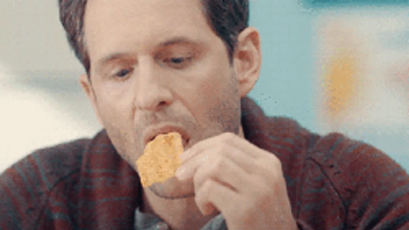 Õrületbe kergeti a csámcsogás ezt a férfit, döbbenetes, mit művelt