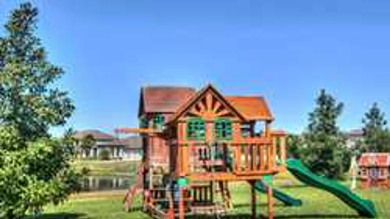 Sokkoló, mi történt a játszótéren, a nagymama sikítására figyeltek fel