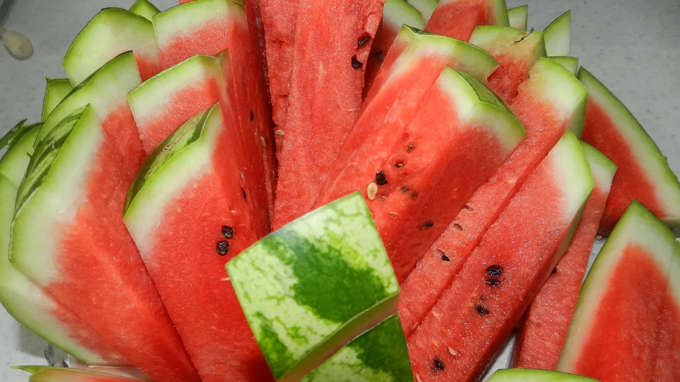 Őrület, mit készített dinnyehéjból a magyar háziasszony