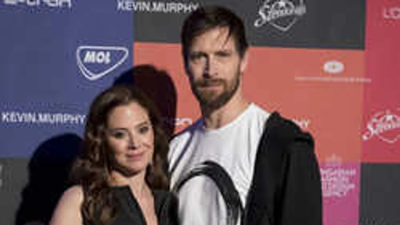 Intim pillanatok: Szinetár Dóra így ünnepelte házassági évfordulóját