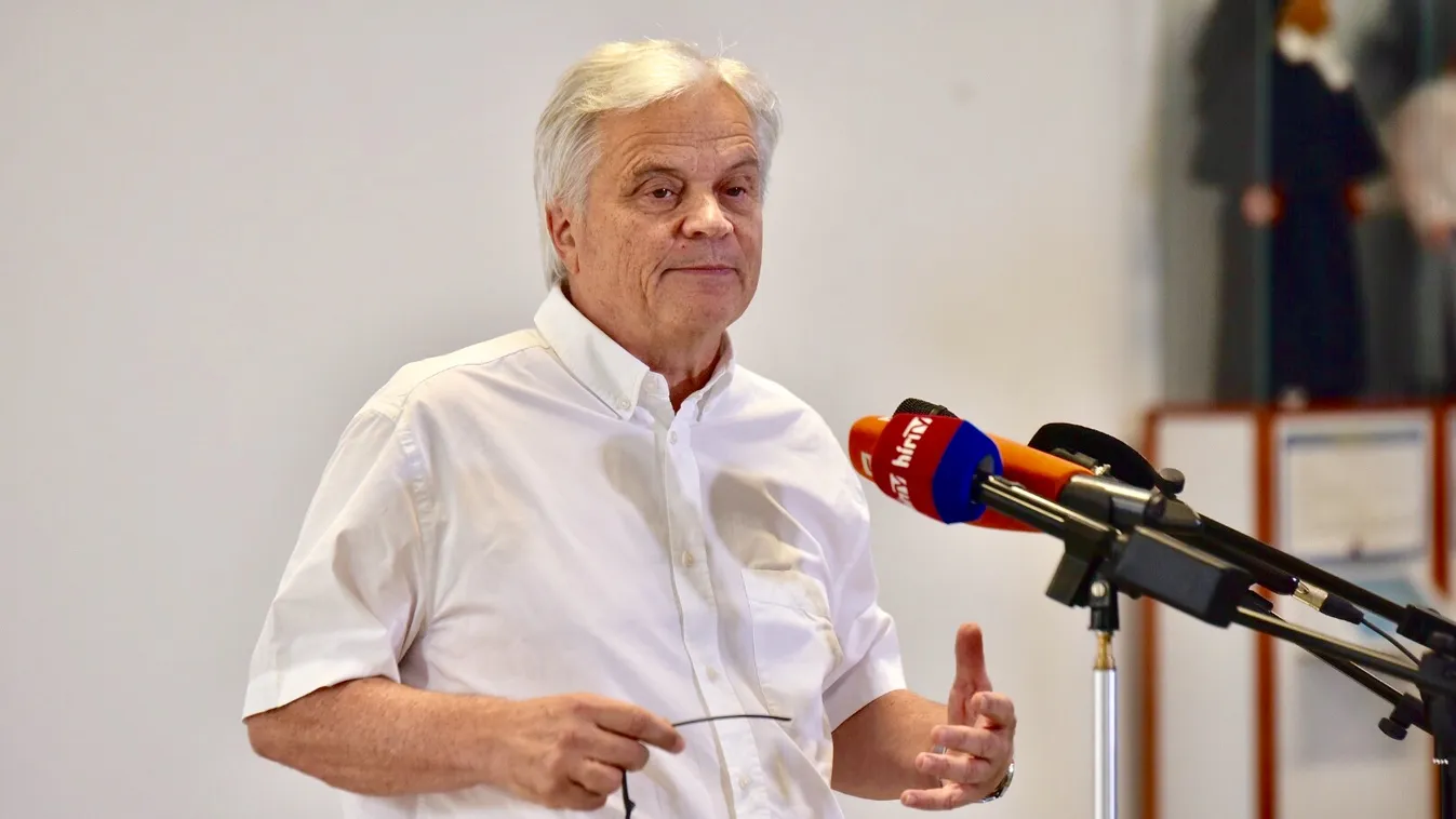 Új információk, a bangladesi sziámi ikrekről beszéltek az orvosok