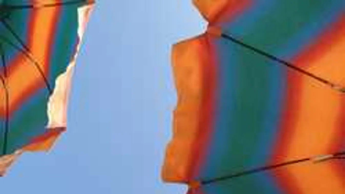 Újra kiadták a riasztást, kettészakad az ország a hőségben