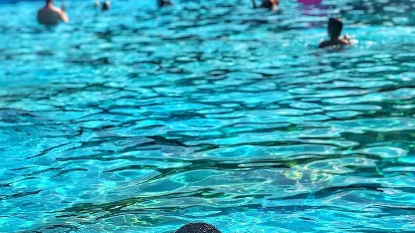 Megmutatta az arcát: Ez a szépség a TV2 sztárjának új barátnője