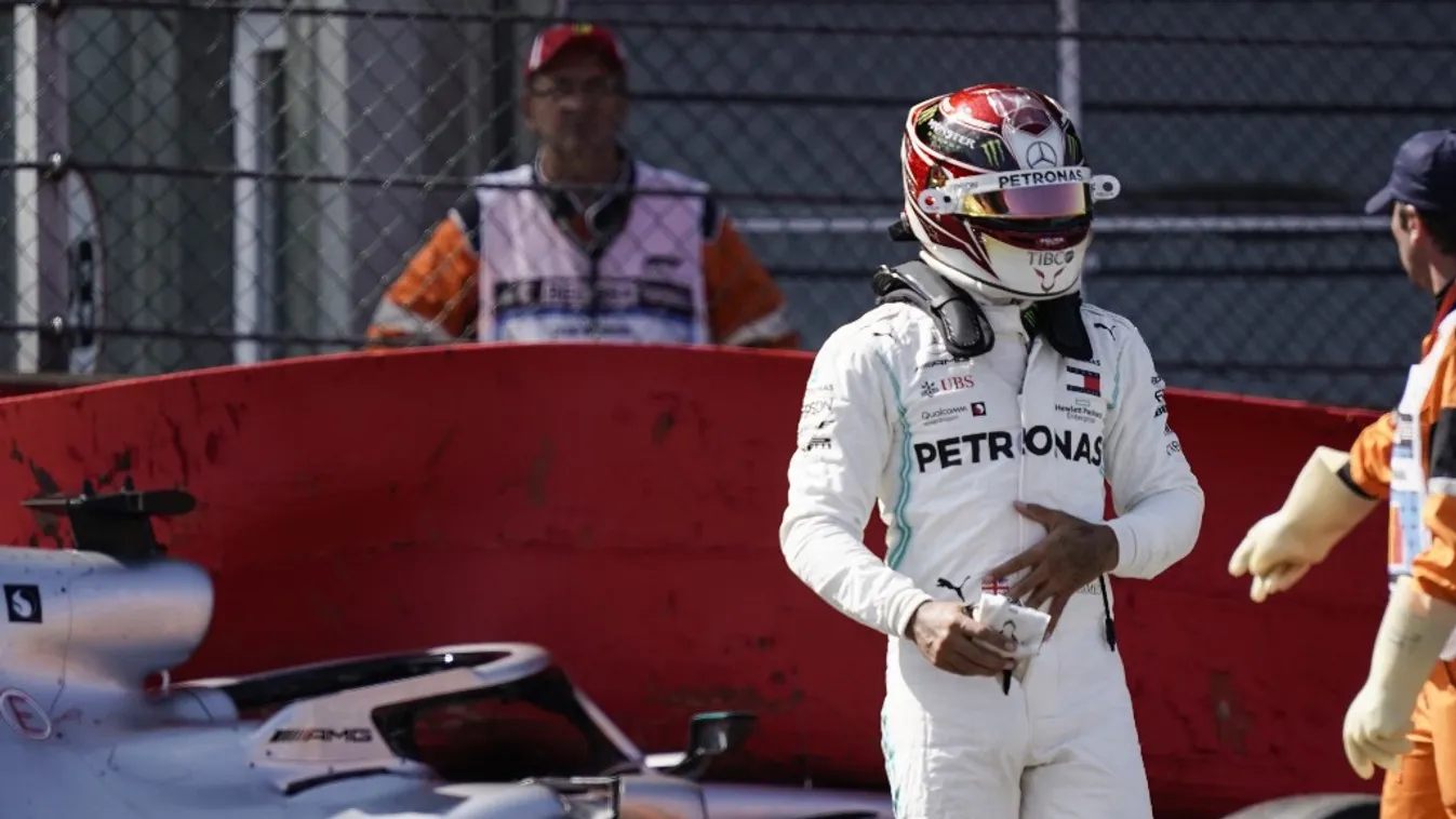 Rossz nézni, Lewis Hamilton borzalmas balesetet szenvedett
