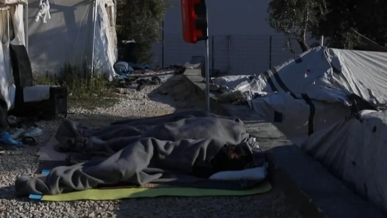 Áldatlan állapotok a görög szigeten, könnygázzal fújták a migránsokat