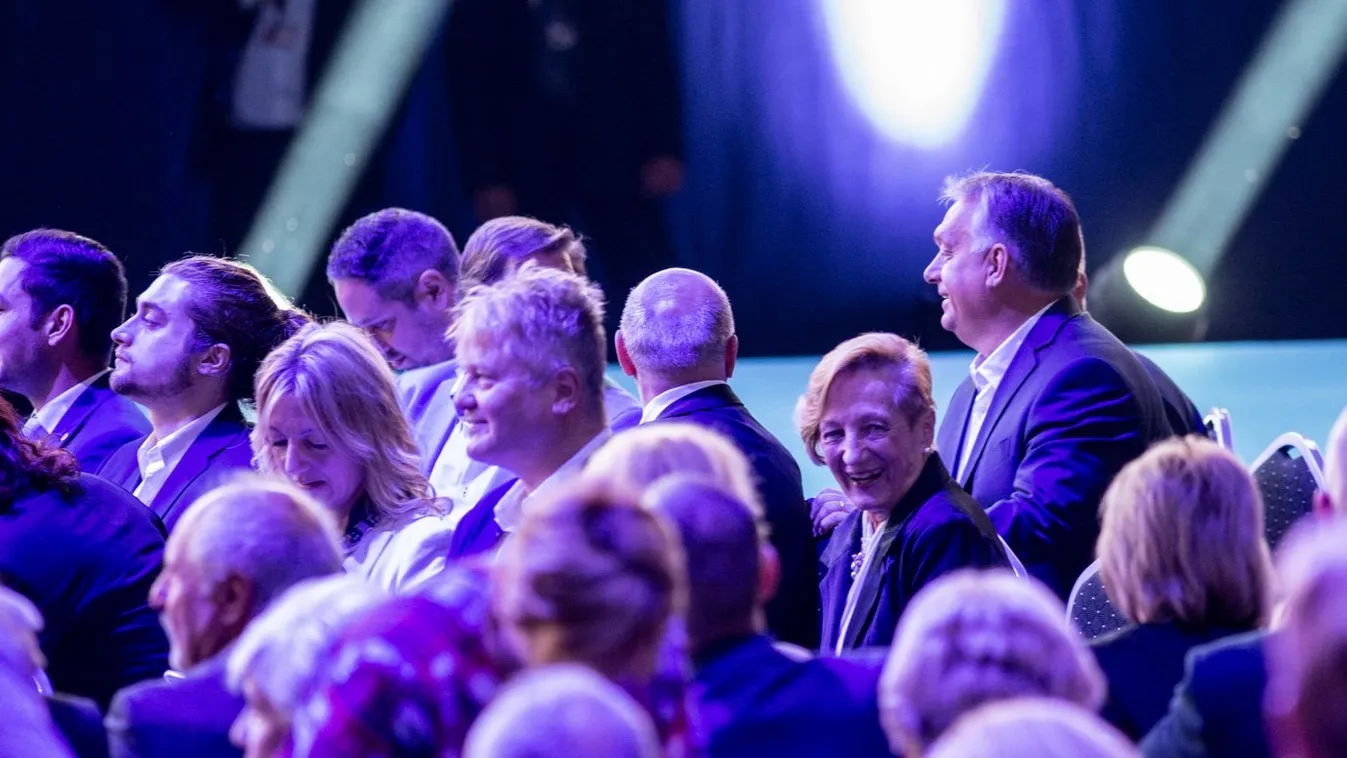 Elkezdődött a Fidesz kongresszusa, Orbán Viktor is megérkezett