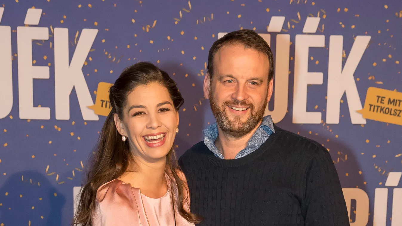 Kínos baki, lefotózta a férje Ördög Nórát, most mindenki rajtuk nevet