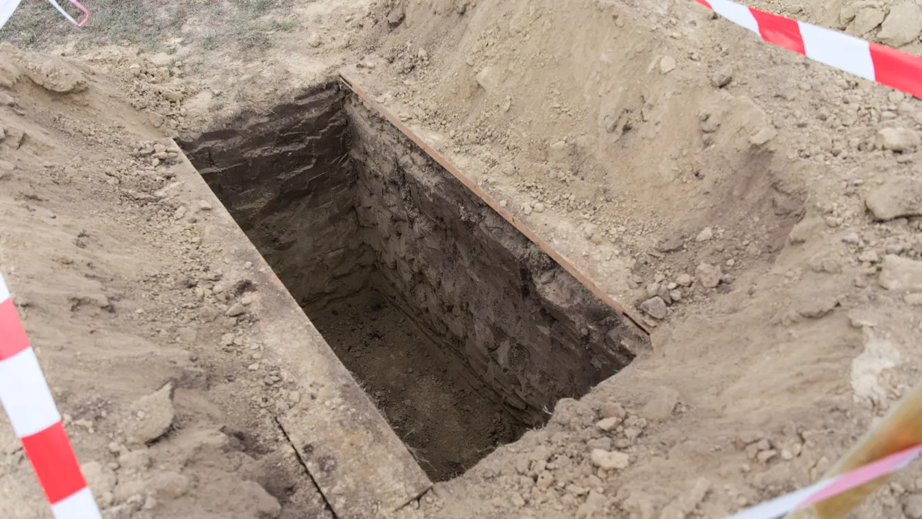 Vizsgálat indult a magyar temetőkben: kenőpénzért nagyobb sírgödröt ástak