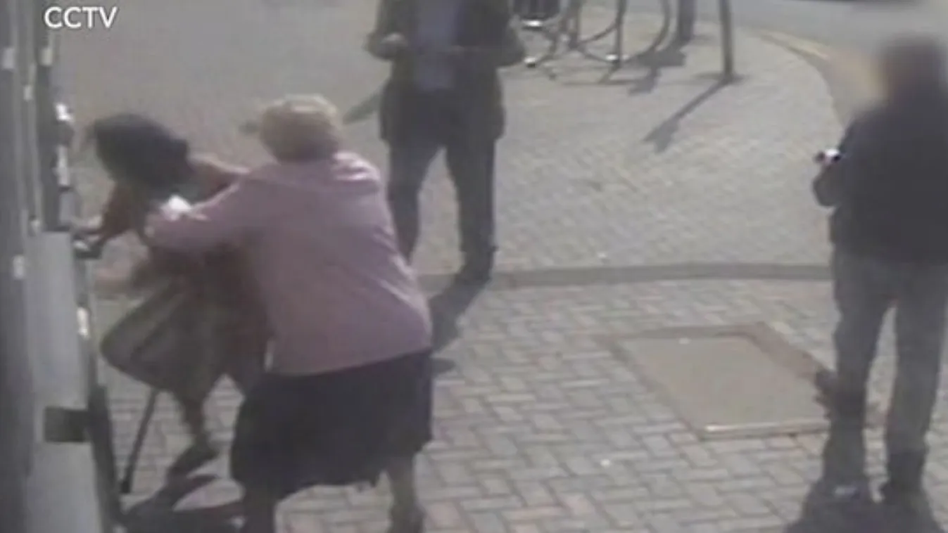 81 éves nagymama rontott rá a rablóra, és győzött