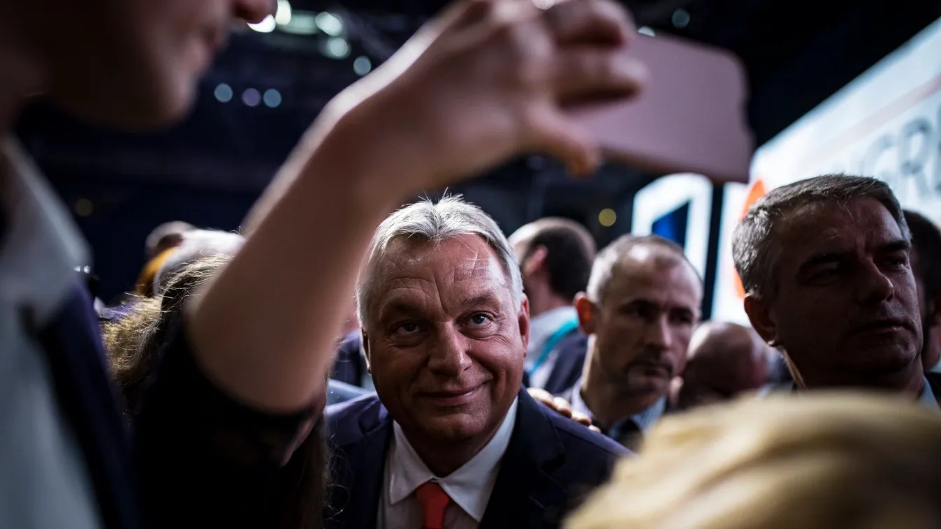 Szelfihegyek a FIDESZ kongresszuson