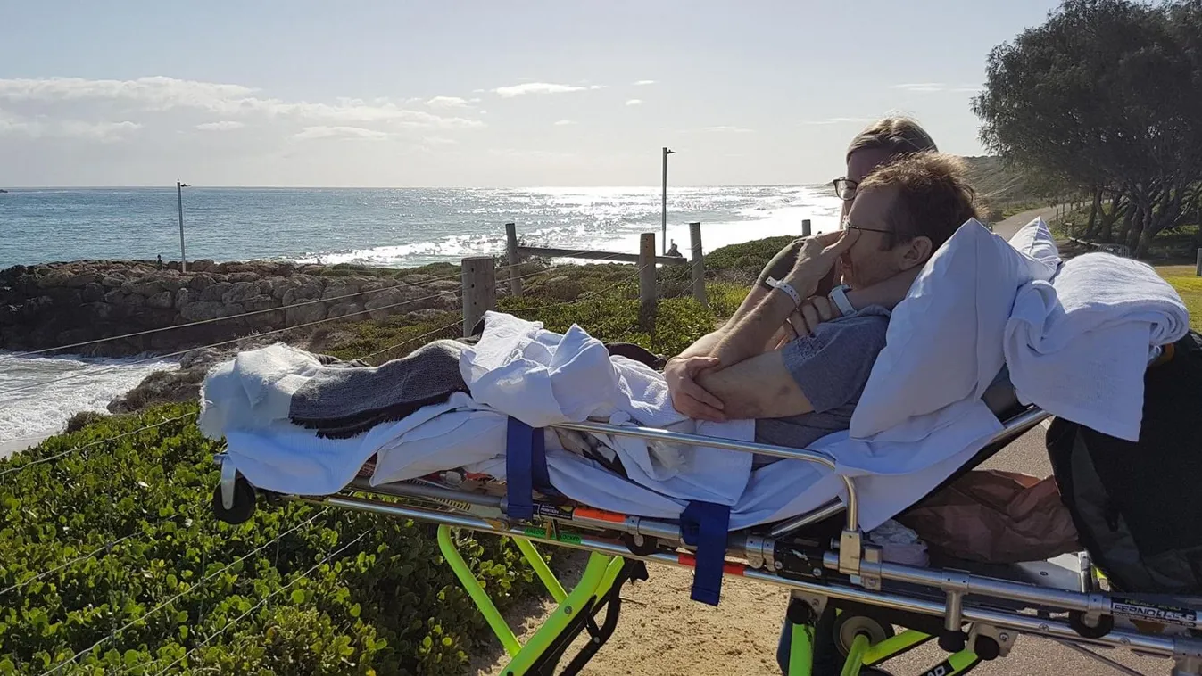 Szívszorító, elsírta magát a rákos beteg: ezt tették érte a mentősök