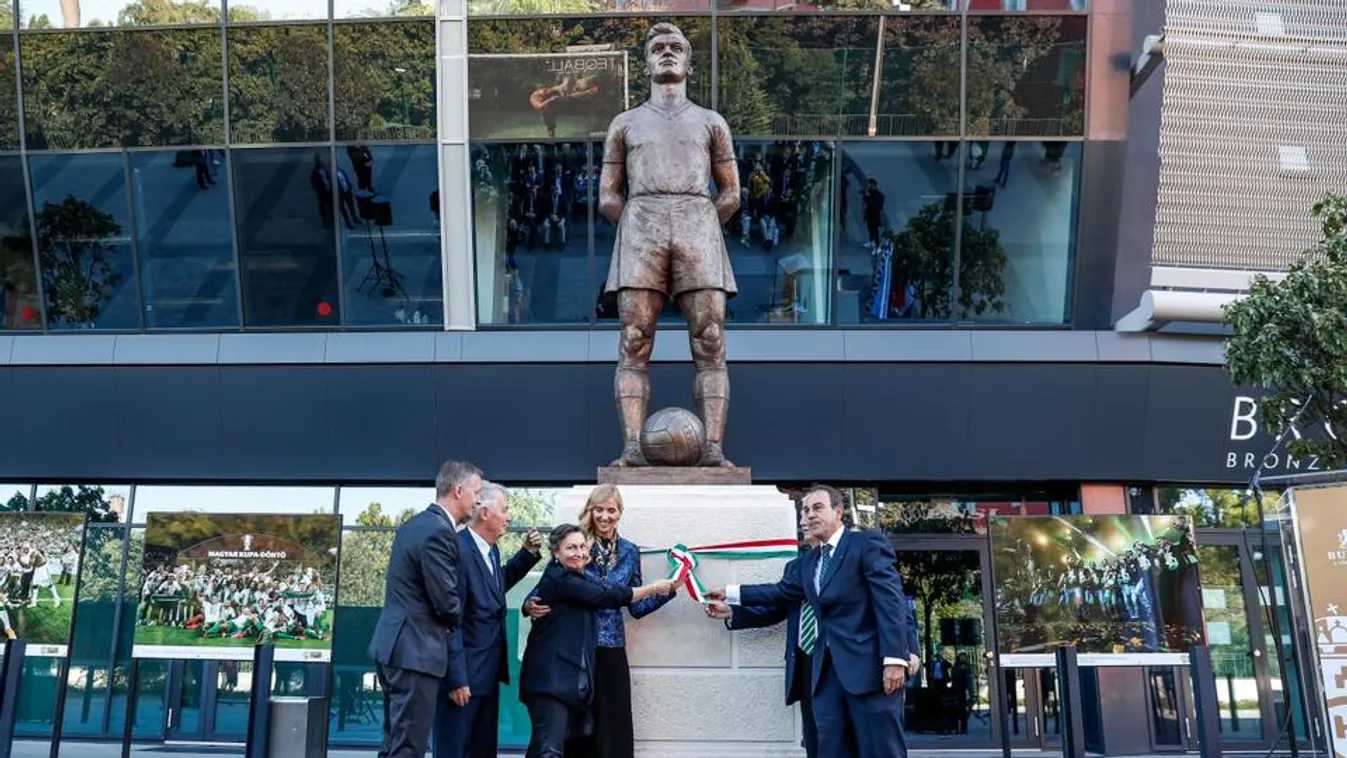 Felavatták az Aranycsapat legendájának szobrát Budapesten