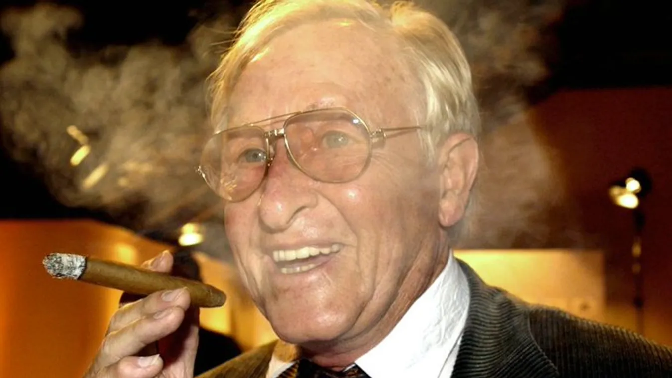 Most érkezett, elhunyt a híres német futballedző